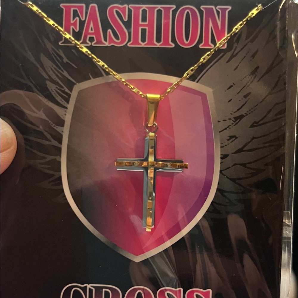 Source Unknown Gold Cross Necklace